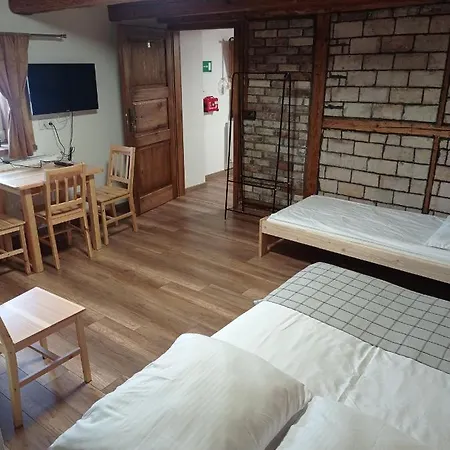 Ranczo Gosciszow Κατάλυμα σε φάρμα